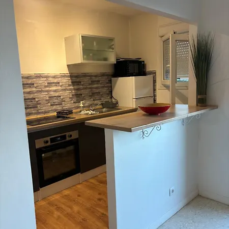 Appartamento T2 Spacieux Et Lumineux *